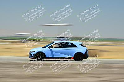 media/May-24-2025-Turn8 Trackdays (Sat) [[034586b55d]]/1 Advanced 2/Session 3 (Sweeper)/